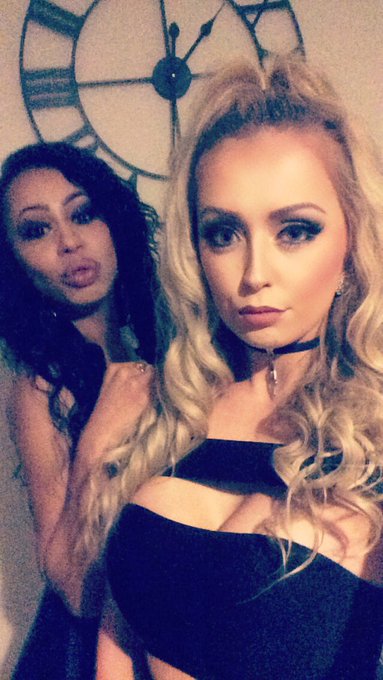 Should have known my girl @Kerrie_Wallace wouldn't miss a night out 🍾🍾🍾 https://t.co/0u8i250P3D<a class="tags" target="_blank" title="On Twitter" href="/?out=eyJ0eXAiOiJKV1QiLCJhbGciOiJIUzUxMiJ9.eyJpYXQiOjE3MjE2NTA0NTksImlzcyI6InR3cG9ybnN0YXJzLmNvbSIsIm5iZiI6MTcyMTY1MDQ1OSwiZXhwIjoxNzUzMTg2NDU5LCJyZWRpcmVjdF91cmwiOiJodHRwczovL3R3aXR0ZXIuY29tL0tlcnJpZV9XYWxsYWNlIn0.7k4pJBTk4svf79BT94-SpqsL38FlM9oFLLVI0duVYWSZY5-OaoWT63yQCy3i5Lm0KLeq6CB71nEfRWLStQincg">@Kerrie_Wallace</a>