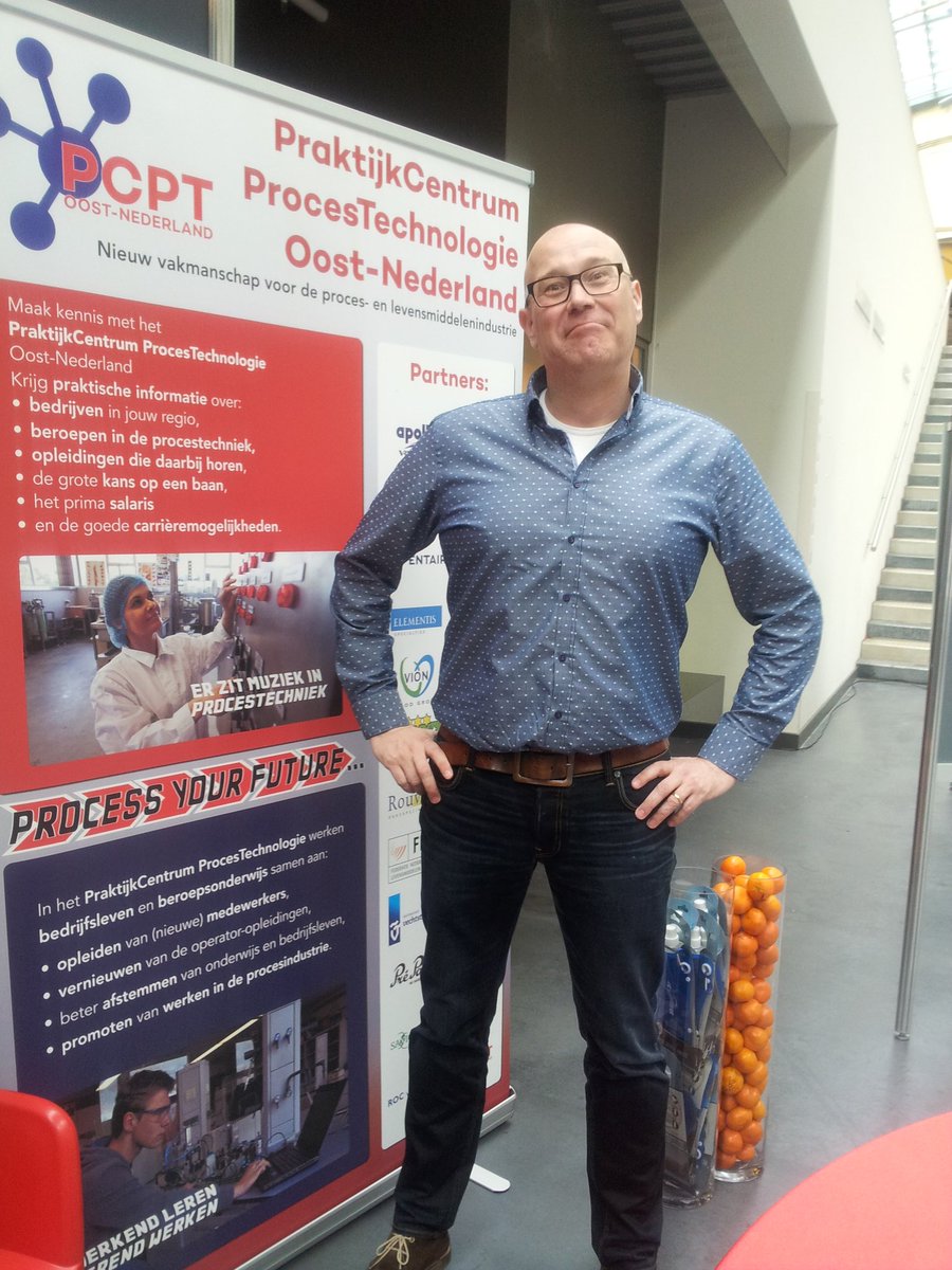 PCPTOost's tweet photo. HR-manager @PeterWorsseling vertelt je op de @Banenbeurs2016 graag meer over de 4 vacatures b8j @prepain_bv https://t.co/a5s1vwfWo7