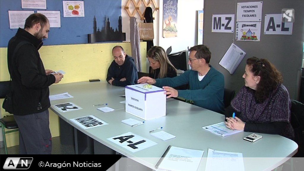 aragontv's tweet photo. Según datos no oficiales, en Zaragoza 52 colegios han dicho sí a la adaptación de horarios y 24 no. Más datos #AN1 https://t.co/SjApFngDc0