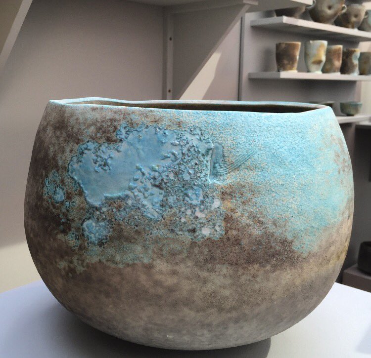 CeramicArtLDN's tweet photo. We are loving @dohertyceramics' soda-fired porcelain; the blues are just incredible! Find him at stand 22 #CAL2016 https://t.co/oJmEbkeSaz
