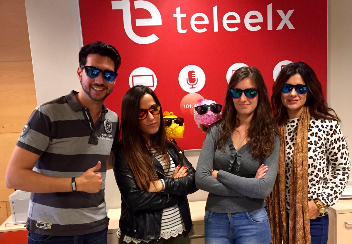 Hoy hemos estrenado patrocinador en #ABuenasHoras: <a href="/CockerCompany/">COCKER COMPANY</a>. Y lo hemos hecho con estas magníficas gafas.