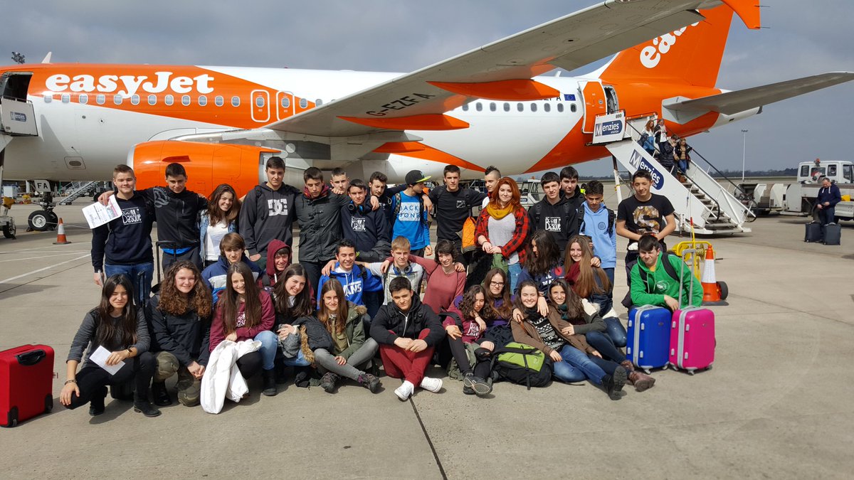 dibupuntes's tweet photo. London landed. 👏👏👏 https://t.co/aAvPpr2Pa5