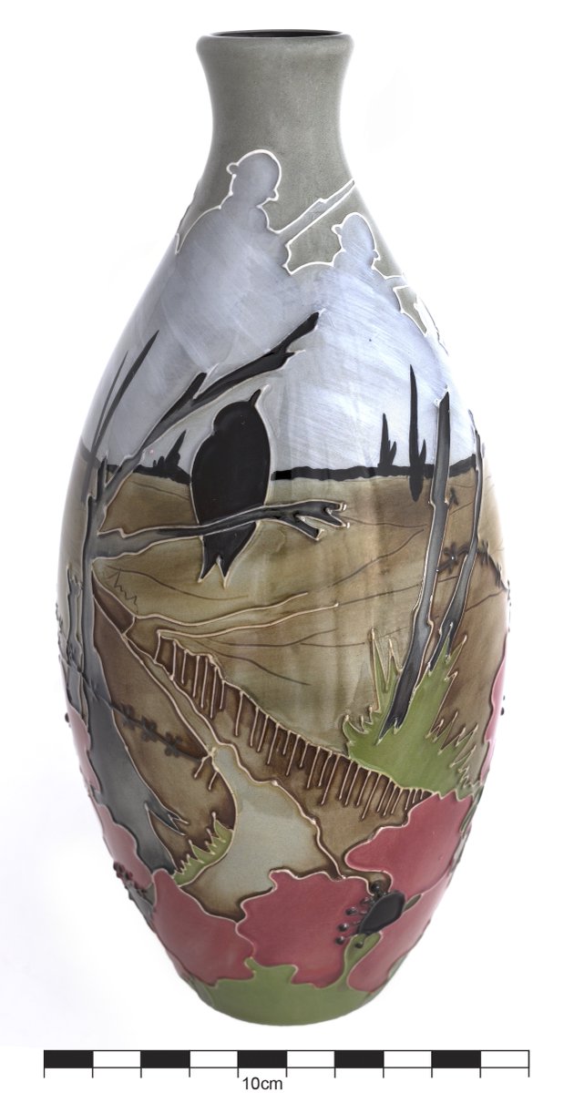 Our stunning #Moorcroft vase entitled "Lest we Forget", acquired in 2014 to commemorate #WW1. 

#upmuseums #poppies