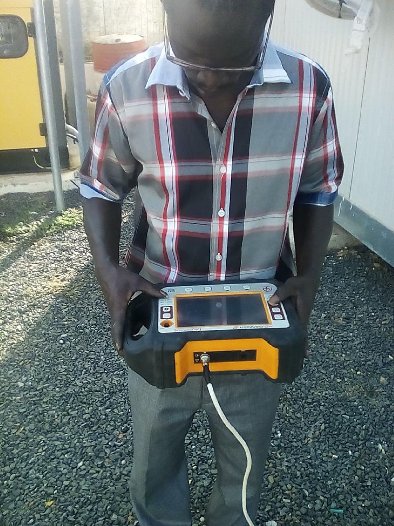 PROMAX_news's tweet photo. #PROMAXworld #Senegal Ibrahima Sene, head of Senetelecom, working with an #HDRANGER 2 https://t.co/3CX6totp9r