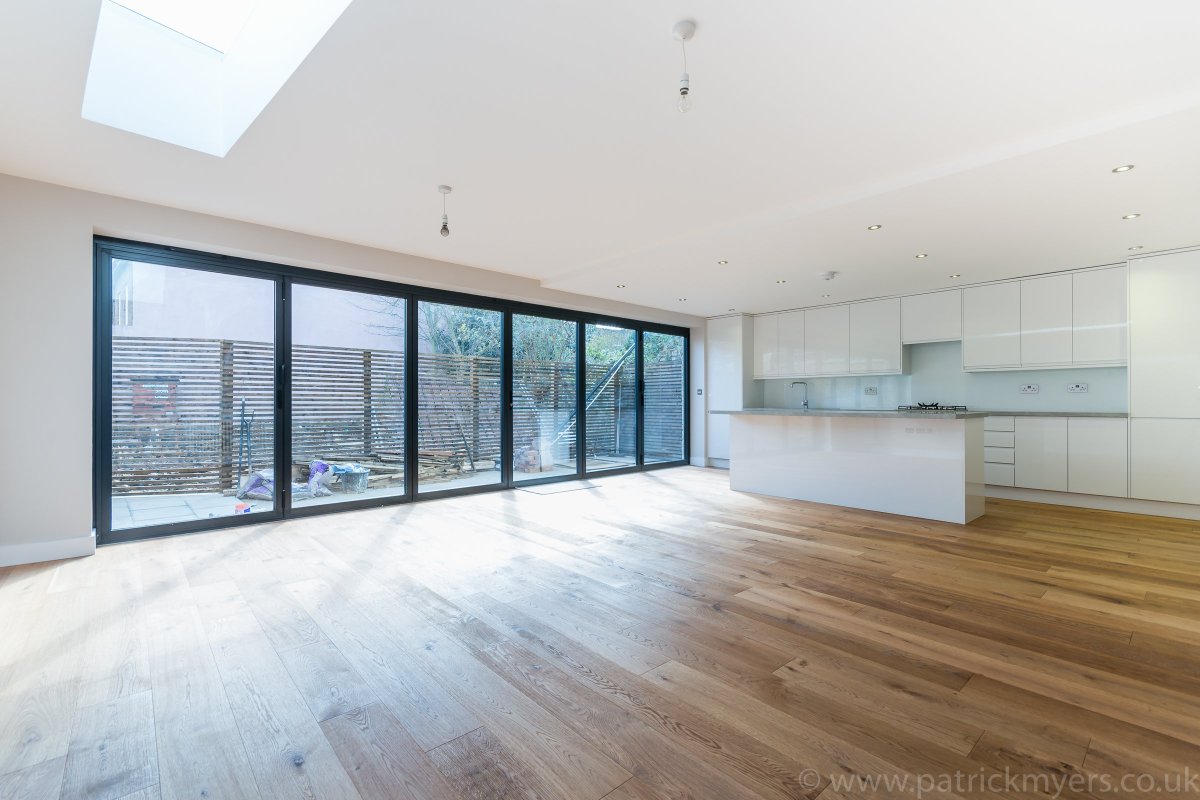 PropertyInSE tweet picture