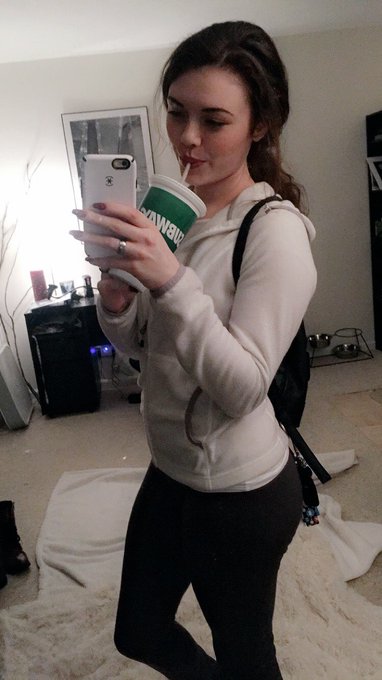 Subway or gym...... Obviously subway wins since I haven't been to a gym in like 6 years LOL https://t<a href="/tag/newprofilepic"class="tags"><span>#newprofilepic</span></a>