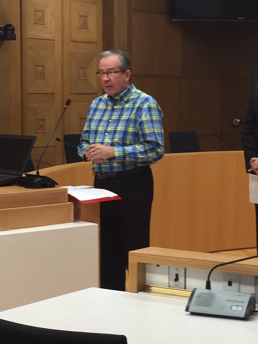 sandramdueck's tweet photo. .@JeffLeal_MPP giving a quick update on #407 It's getting closer. #economiclink #strengtheningbusiness @ptbochamber https://t.co/OYyyuseh1Q
