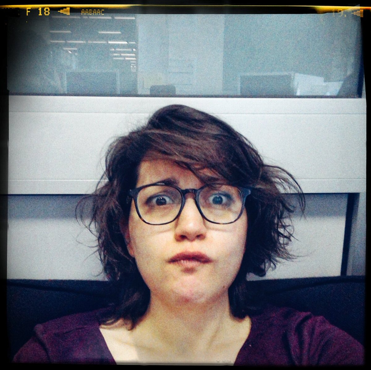 rob_tudisco's tweet photo. La mia faccia leggendo gli appelli estivi. 
E non è nemmeno finita la sessione primaverile.
#studenteincrisi #esami https://t.co/aEmxJ2XVUt