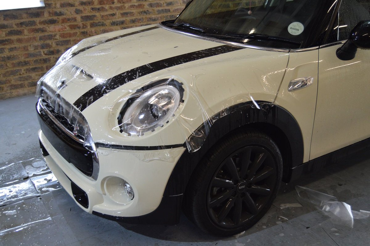 VPSRandburg's tweet photo. #MiniCooper S in at #VPSRandburg for full frontal protection
#ppfmasters #precisionfitment #invisibleprotection https://t.co/EsYvLj8ZQw