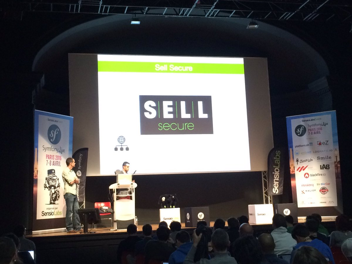 symfony_live's tweet image. #Symfony_Live Paris, Hussein Abbas et Xavier Coiffard nous parlent d'expression de language de #Symfony2