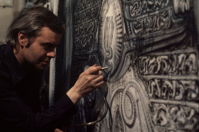 jrdelalamo's tweet photo. #DarkStar, el universo de H. R. #Giger https://t.co/4BTk9RWBaB @eldiarioCultura @GigerArt https://t.co/xQJ2bMUNlr