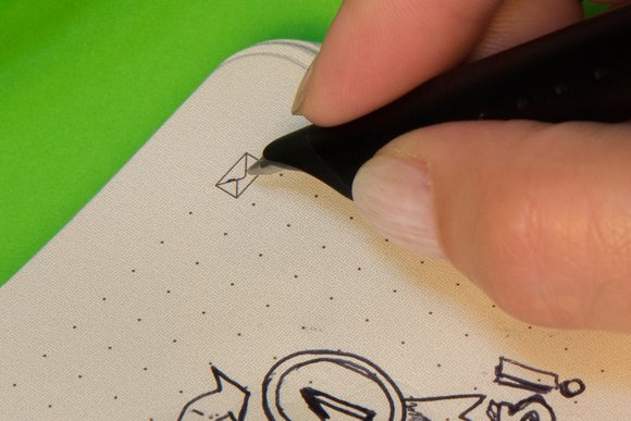 blckwdstudio's tweet photo. #PaperTablet #Discover #NewTechnology #Moleskine SmartWritingSet @moleskine @iletaitunepub  https://t.co/o7blkZZNtU https://t.co/9bT3KRQ39r