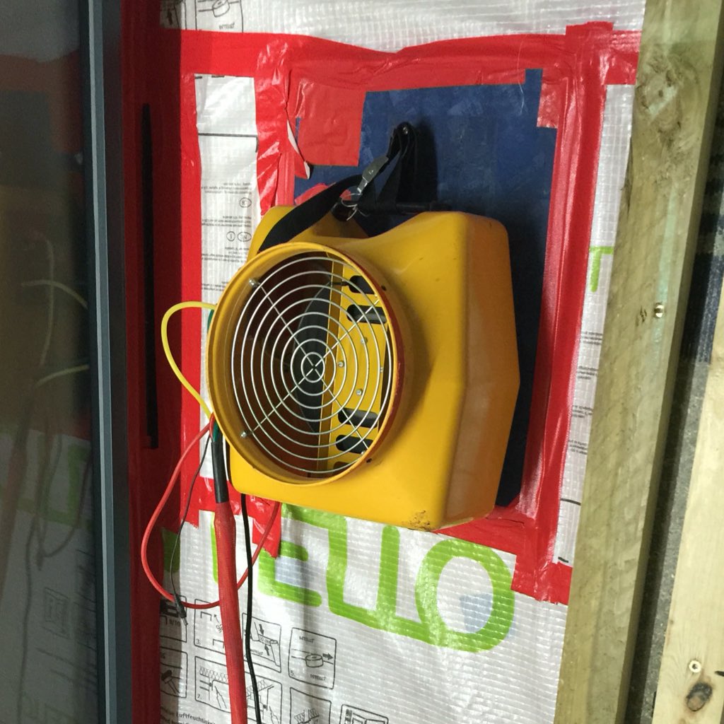 Richard_Maddock's tweet photo. Start the fans please! Our initial #passivhaus air-tightness test gets down to 0.48 ACH50... https://t.co/SqNDew3S65