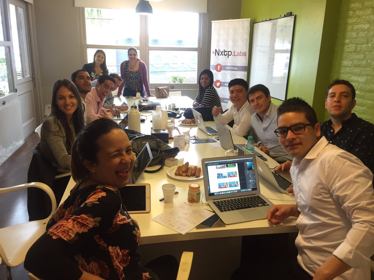CatalinaGu's tweet photo. #Día5 de #iNNpulsaDigital en una lluviosa Buenos Aires, hoy tenemos DemoDay en el #StartupGrindBA! #WeLoveStartups https://t.co/OCuy6u5f7K