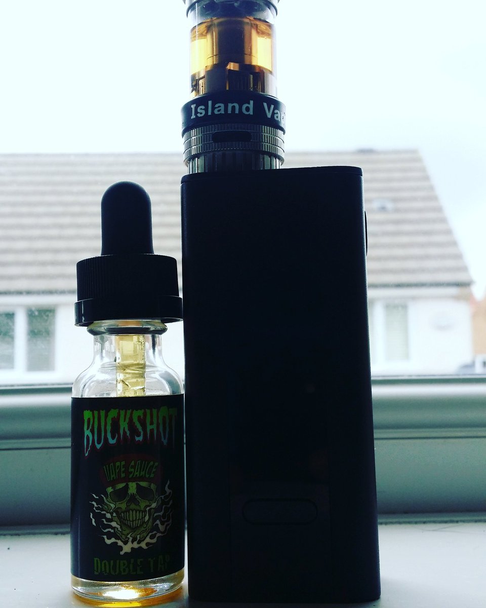 AsylumVaping's tweet photo. Beautiful 😉💨 #asylumvaping #vapelyfe #vapelife #vapeporn #cloudchasing #ukvape #ukvapers #clouds #vape #vapeallday https://t.co/mQdkPJV6cU