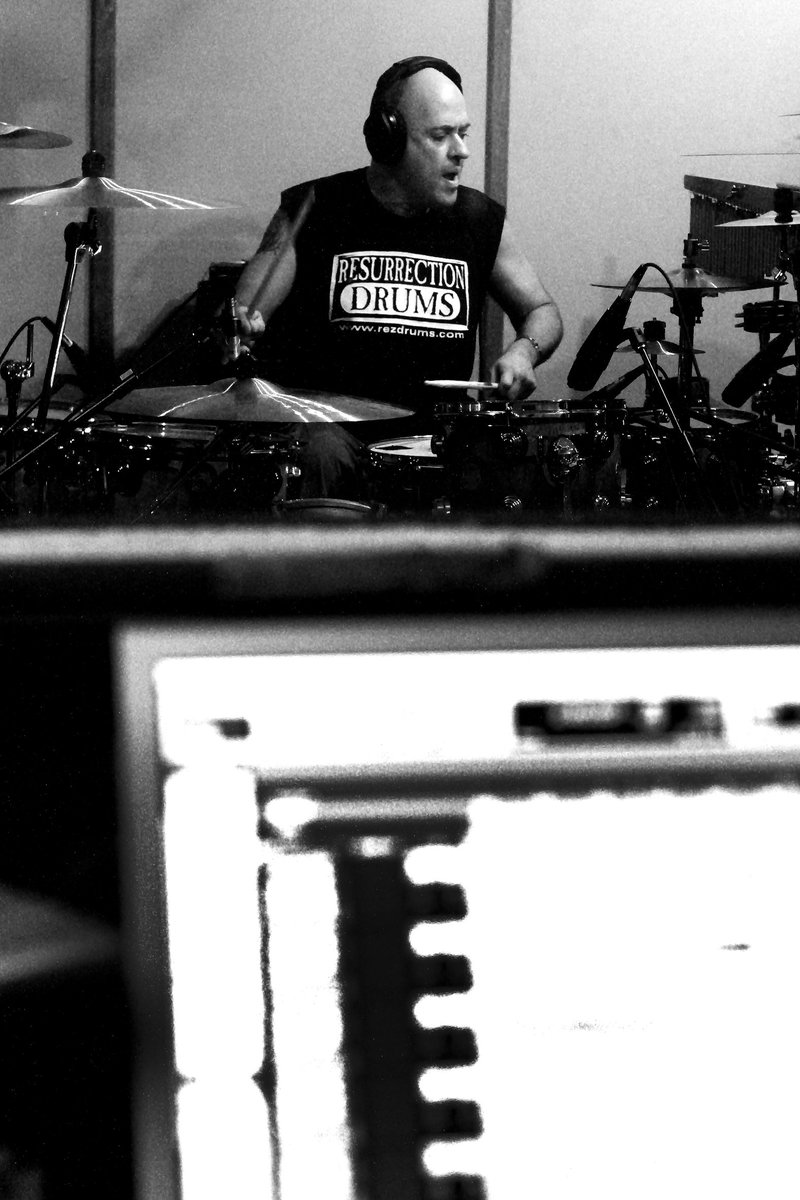 #rec #drum #disco @lospixel #producer <a href="/diegomqz3/">Diego Marquez</a>  #byn #blackandwhitephotography #new2016 <a href="/pabloxbass/">Pablo fernandes</a> <a href="/EDUARDOSAEZ/">EDUARDO SAEZ</a>