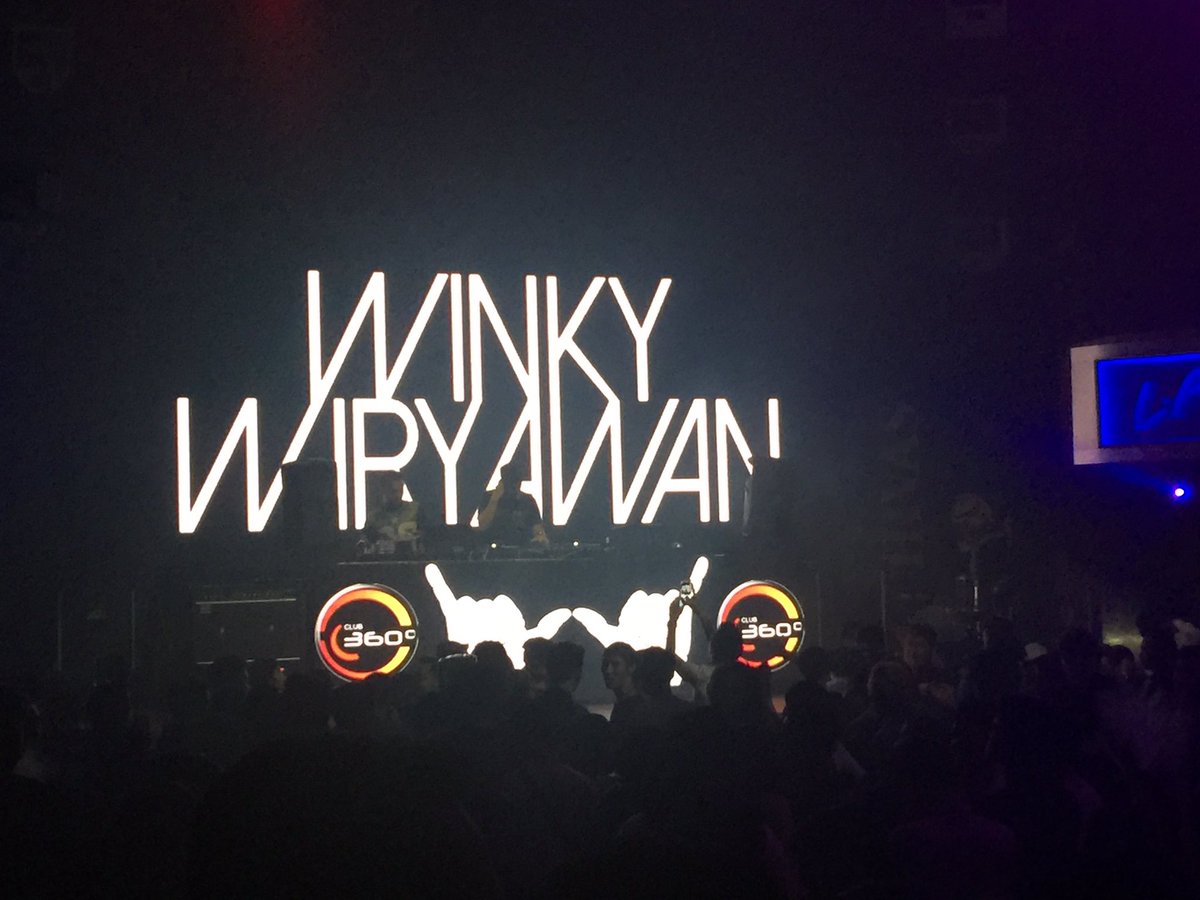 Last night DJ Winky Wiryawan Perform at 360 club surabaya, Full house!