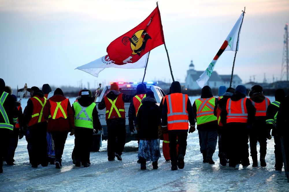 muskegesko's tweet photo. Our youth from the coastal communities entering Attawapiskat as they cross Attawapiskat river. #suicide #healing https://t.co/cWhyo0Wod0