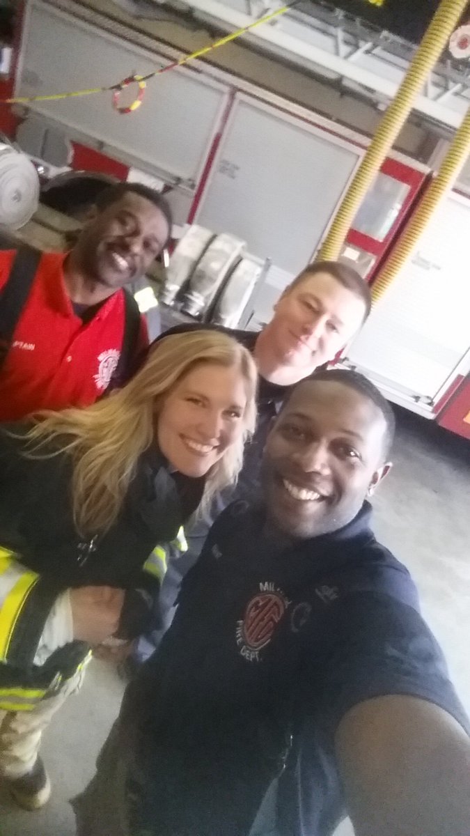 LangemoFox6's tweet photo. @MilFireDept selfie on the last day!! @fox6wakeup https://t.co/egH2gmlkOX