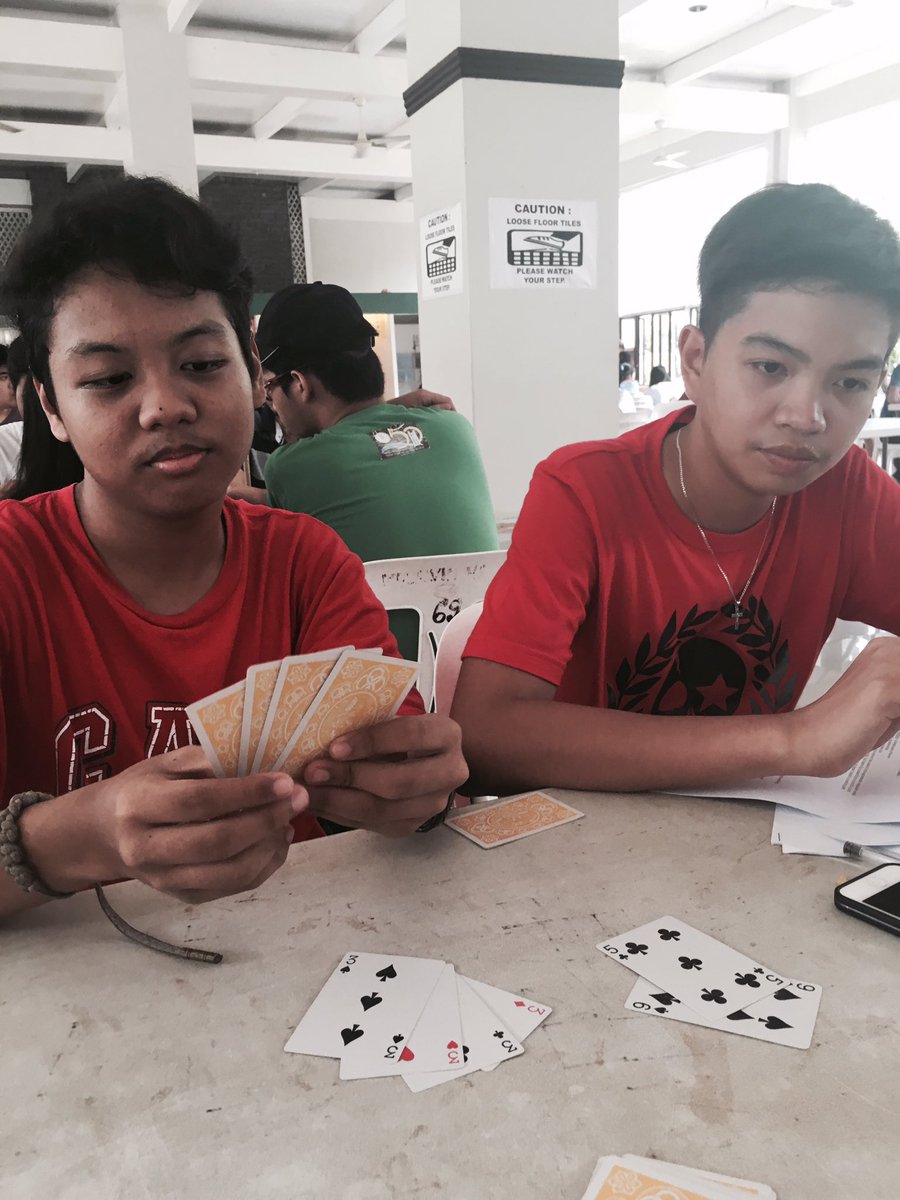 gvdca's tweet photo. My bff's kanina bc we were all wearing red ❤️😂 @iamenochjoshua #Jrmy https://t.co/RXAE6YNOXa