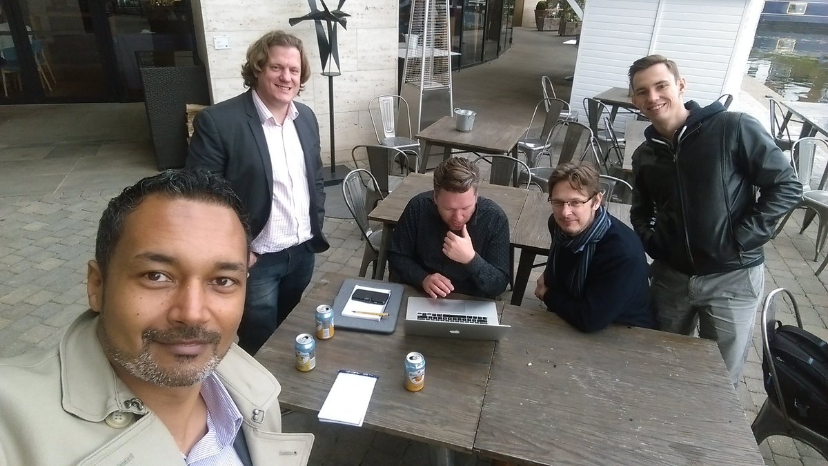 AntonyMarcano's tweet image. Some LunchTime coding with @AndyPalmer @natpryce @wakaleo @JanMolak 
#ScreenplayPattern