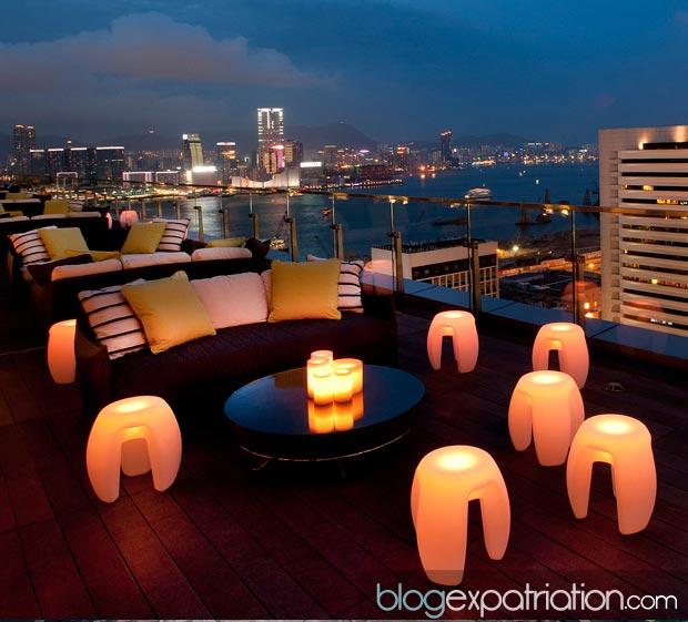 MonExpatBlog's tweet photo. ITW #expat Aude, "ancienne" parisienne, #expatriée à #Hongkong {sur https://t.co/S0193ieh7j} #frenchexpat ￼✈ #blog https://t.co/xUomNC28Y8