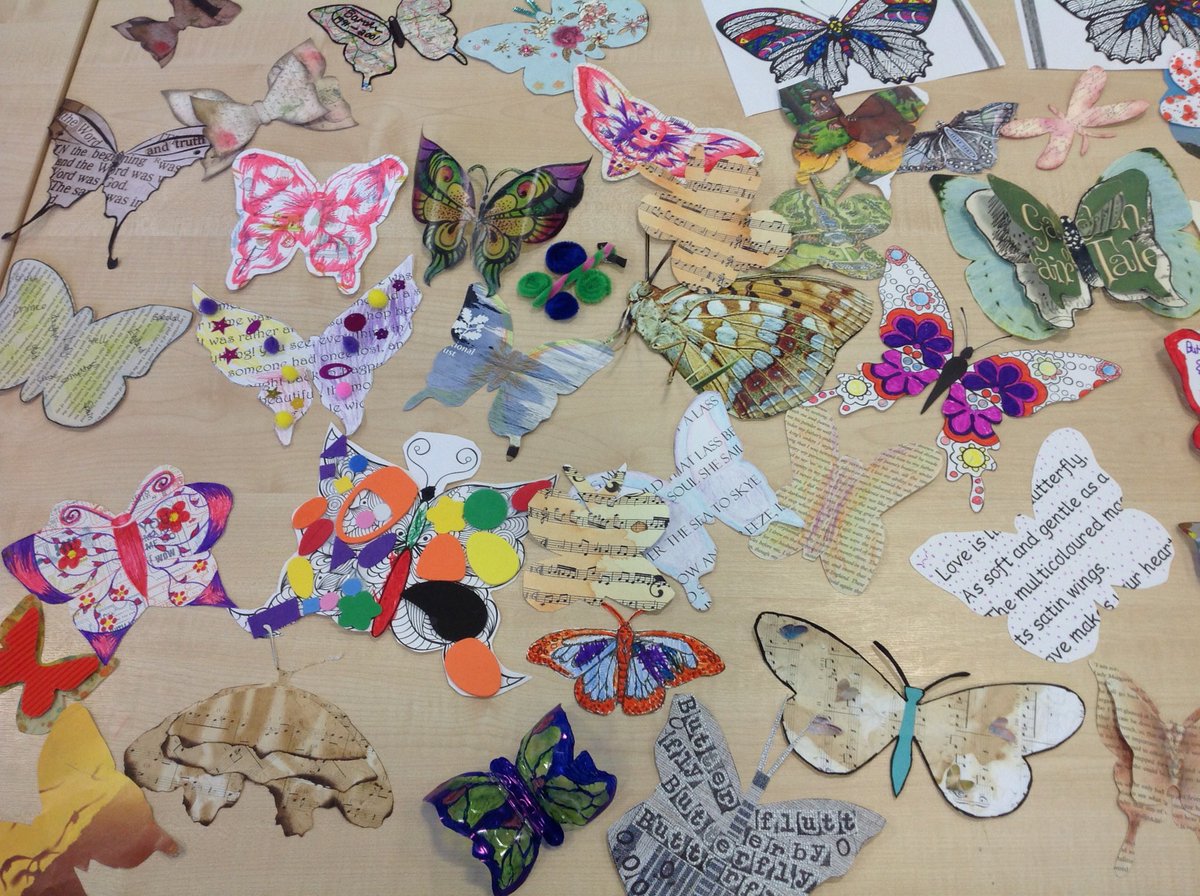 acombexplore's tweet photo. Fantastic Words on Wings Session today! These will be added to a display in the Art Gallery @yorklearning https://t.co/gEWAqSum0x