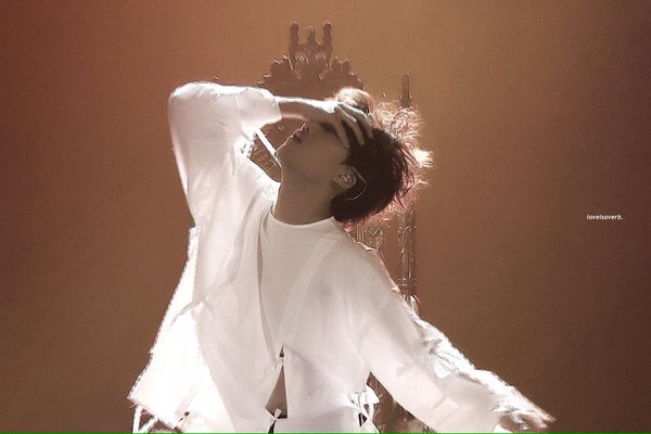 1234567maite's tweet photo. #alwaysbethereforKai
#네웃는그모습을지켜주고싶어
#saveKaismile
#KAIcholate
#ILoveYouJongin https://t.co/foVv29KGpT