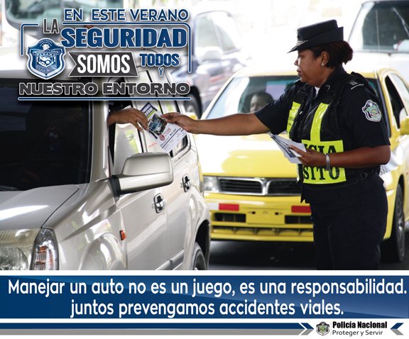 policiadepanama tweet picture