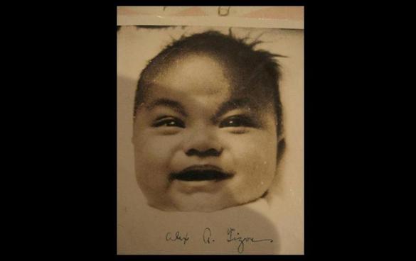 Asian men are depicted in very narrow ways, says <a href="/alextizon/">Alex Tizon</a> buff.ly/1MjPWNM <a href="/KasulisK/">Kelly Kasulis Cho</a>