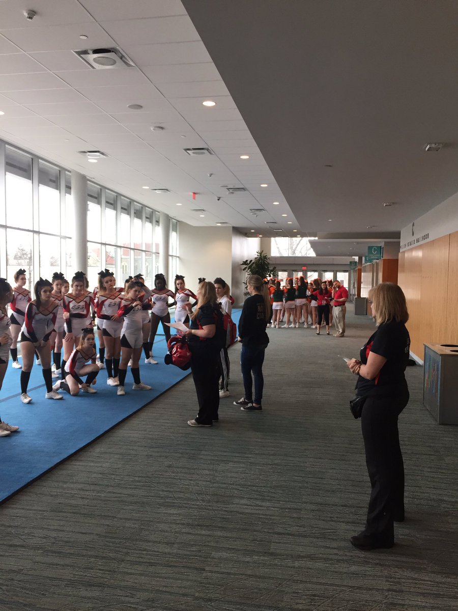 PracticeGymGuys's tweet photo. Things are full swing in the practice gym. #cenationals2016 https://t.co/FxzfmpHpn4