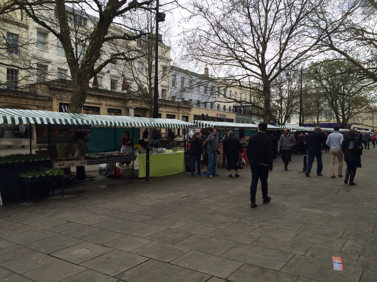 CheltenhamProm's tweet photo. It's that time of the week- quintessential cotswold farmers market https://t.co/rgW3ThFEX9