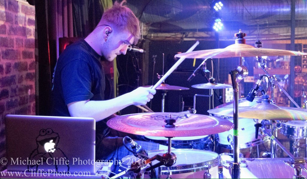 Maisetto's tweet photo. Here's some shots from our gig a couple of weeks ago at @RebellionMCR  with credit to Michael Cliffe photography! https://t.co/iZf6AnyTVB
