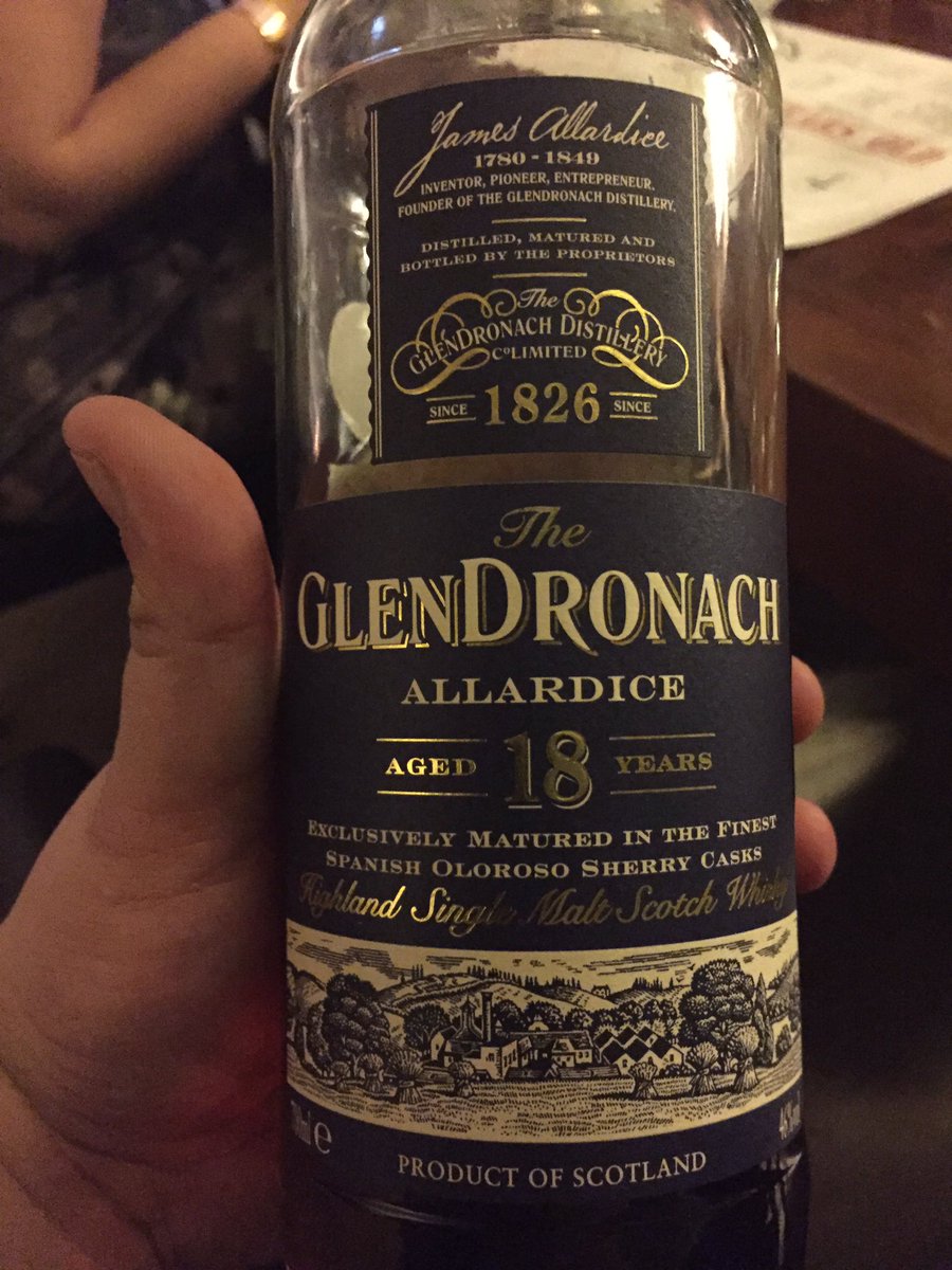 Moleodis's tweet photo. Happily take a dram of any of these! Great night at #18+ with @YFSTILL @BryanUsrey1 @TheRedFellow @NickDaBird https://t.co/4exRfzTJ2N