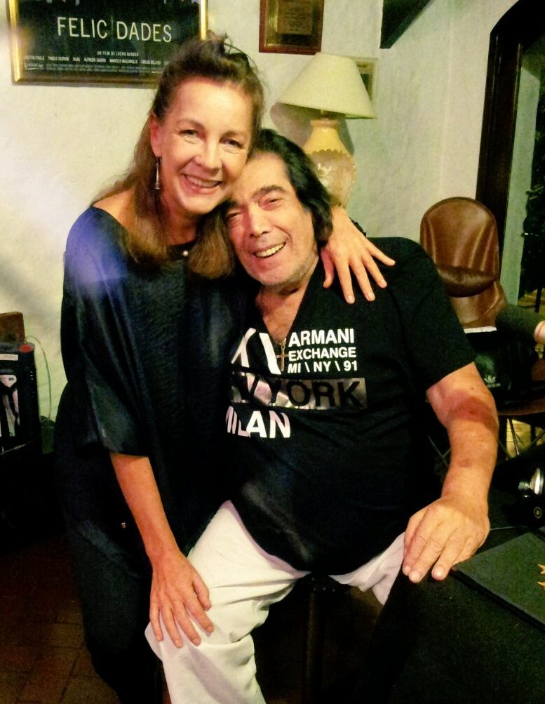 Café la Humedad (@cafelahumedadok) on Twitter photo ¡El miércoles recibimos una visita de lujo! Gracias <a href="/gonzagamonica/">Monica Gonzaga 10</a> por venir a pasar una tarde genial en el Café. ¡El miércoles recibimos una visita de lujo! Gracias <a href="/gonzagamonica/">Monica Gonzaga 10</a> por venir a pasar una tarde genial en el Café.