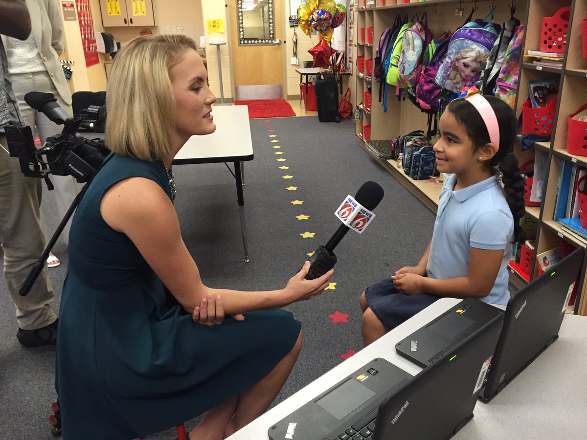 SCPSInfo's tweet image. .@news6wkmg @KirstinTVNews visit   @CLESCrocs &amp;amp; our SCPS 2017 Teacher of the Year!