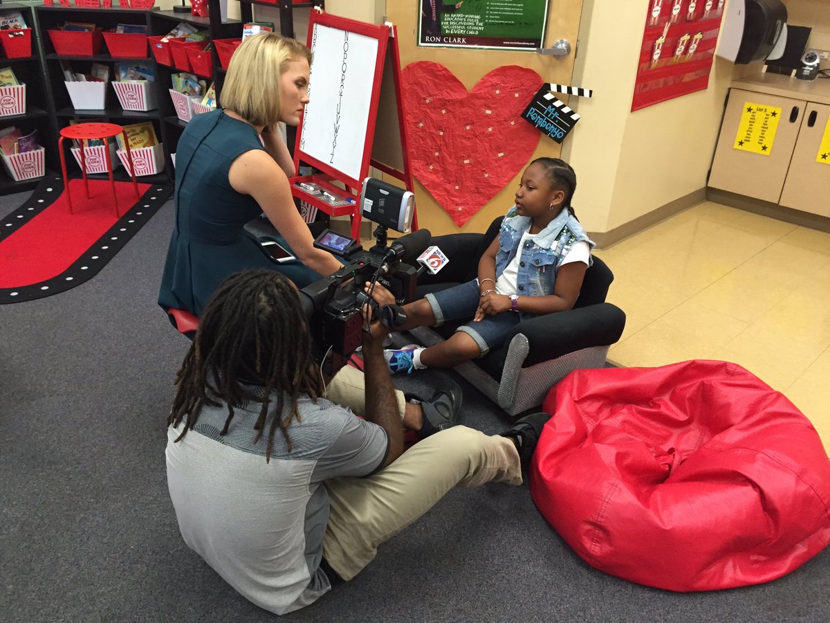 SCPSInfo's tweet image. .@news6wkmg @KirstinTVNews visit   @CLESCrocs &amp;amp; our SCPS 2017 Teacher of the Year!