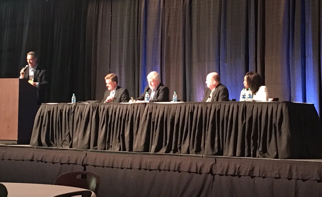 rachael_landry's tweet photo. Last quarter! Hearing from our panel of attorneys #LASHRM16 #LASHRMLegalExchange https://t.co/LiNpWCrTo9
