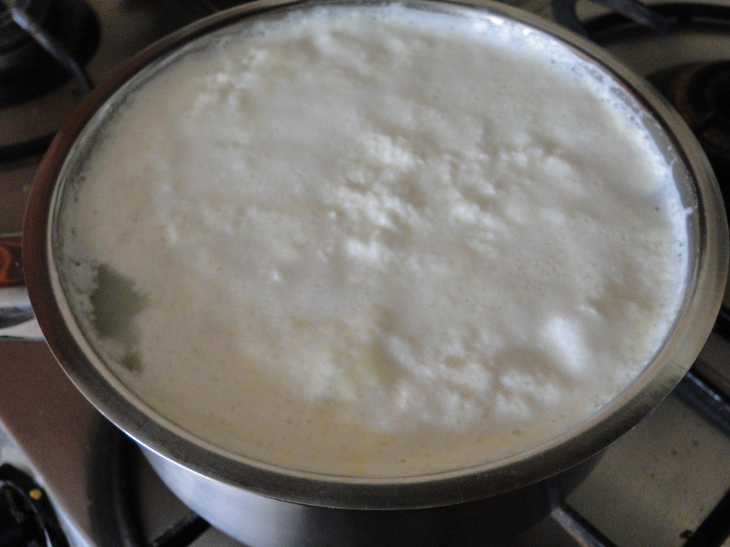 pranprith's tweet image. what if milk curdles? aashikhaana.wordpress.com/2016/04/08/wha…