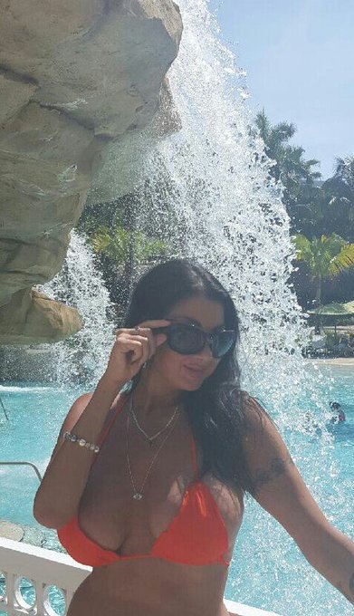 @HardRockHolly 💋💋 https://t.co/wXA9GJmNG6<a class="tags" target="_blank" title="On Twitter" href="/?out=eyJ0eXAiOiJKV1QiLCJhbGciOiJIUzUxMiJ9.eyJpYXQiOjE3MjMwNDEzMDUsImlzcyI6InR3cG9ybnN0YXJzLmNvbSIsIm5iZiI6MTcyMzA0MTMwNSwiZXhwIjoxNzU0NTc3MzA1LCJyZWRpcmVjdF91cmwiOiJodHRwczovL3R3aXR0ZXIuY29tL0hhcmRSb2NrSG9sbHkifQ.o_OND_1ew82pA2urzJr8j2yVFctZf3d8WEY2VMSW5MCODs7fayCqG50yH6-3vV4fLEM1UziYZ-ud2QuZ8LlKgA">@HardRockHolly</a><a href="/tag/nofilter"class="tags"><span>#nofilter</span></a><a href="/tag/nomakeup"class="tags"><span>#nomakeup</span></a><a href="/tag/havefun"class="tags"><span>#havefun</span></a><a href="/tag/newnails"class="tags"><span>#newnails</span></a><a href="/tag/luvli"class="tags"><span>#luvli</span></a>