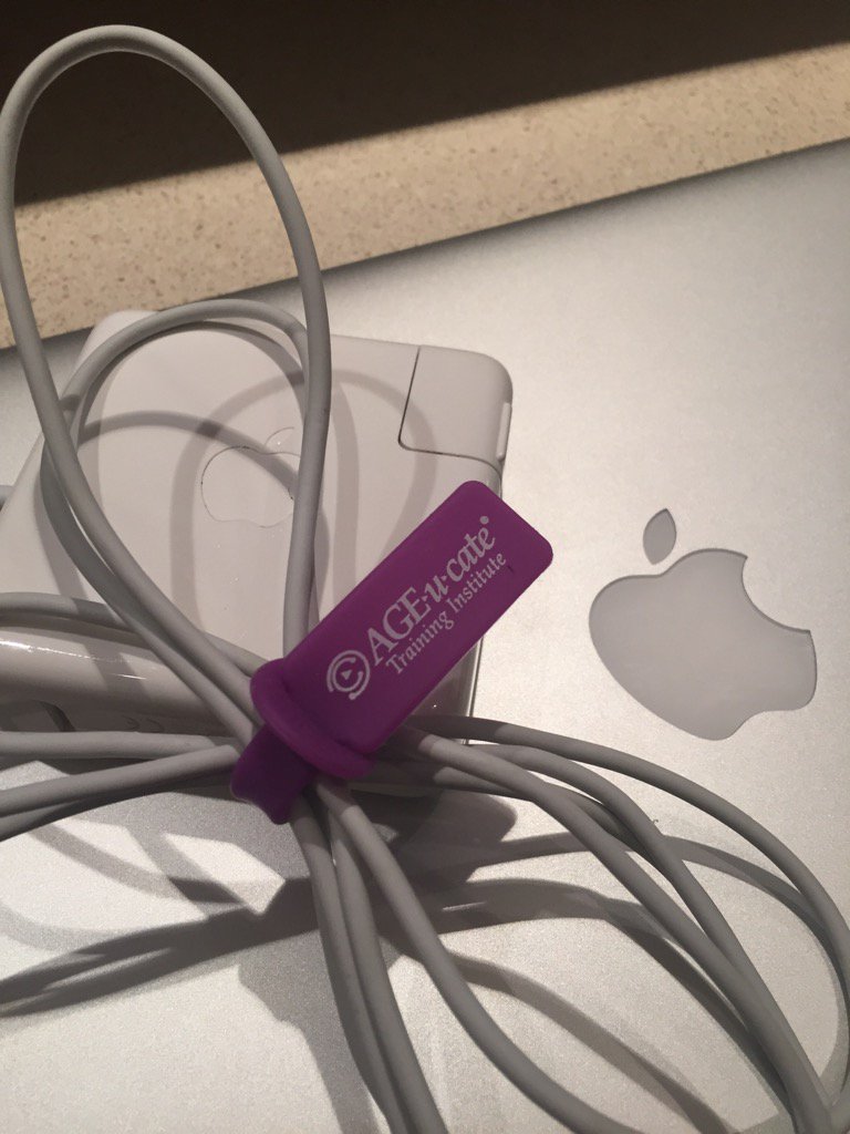 RightAtJordan's tweet photo. @AGEucate Sometimes even your computer needs an #Ageucation! https://t.co/2iHMoG7orx