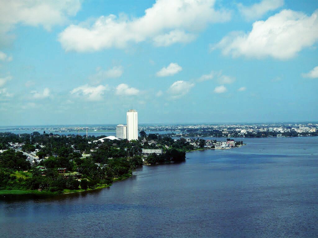 WillDidi_'s tweet photo. LA LAGUNE #plateau Si on ne met pas en lumière notre pays qui le fera @Abidjanplaces #team225 #talk225 #Babii225 https://t.co/s5utvlmqpL