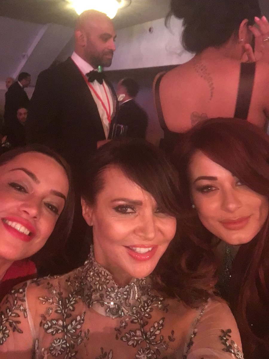 lizziecundy's tweet photo. So much fun !!!! Lara and @jessicahayes77 @TheAsianAwards in @CCroazzo @StudioMGHair #charity https://t.co/8mR5dgZ6z0