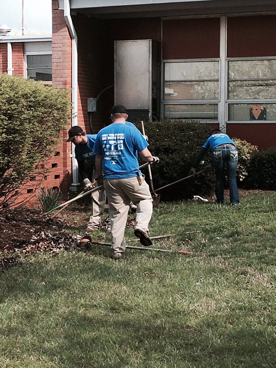 MCScommunicates's tweet photo. Volunteers rock!! Thanks United Way! #DSExplorers! https://t.co/IeLO1oUCi5