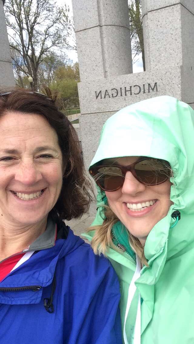 FoutzSci's tweet photo. WWII Memorial 🇺🇸 #HartDC2016  #MichiganProud https://t.co/0vrJ7umsSD