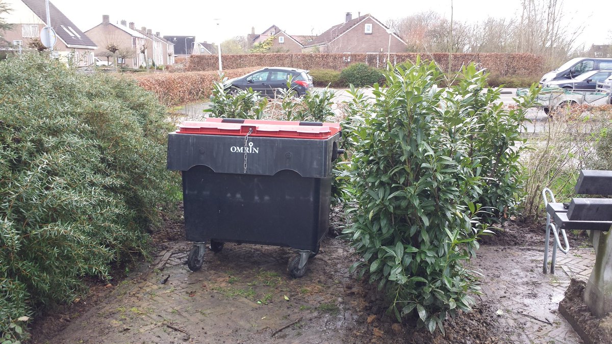 Vanmiddag weer meters gemaakt op plein <a href="/Welzijn_WMW/">Welzijn MensenWerk</a> <a href="/obswapserveen/">KC De Vuursteen</a> <a href="/Dorpsgemw_veen/">D.G.W. (Wapserveen)</a> 
<a href="/Kleinedolsma/">de kleine dolsma</a> <a href="/TalentWestervel/">St.Talent Westerveld</a>