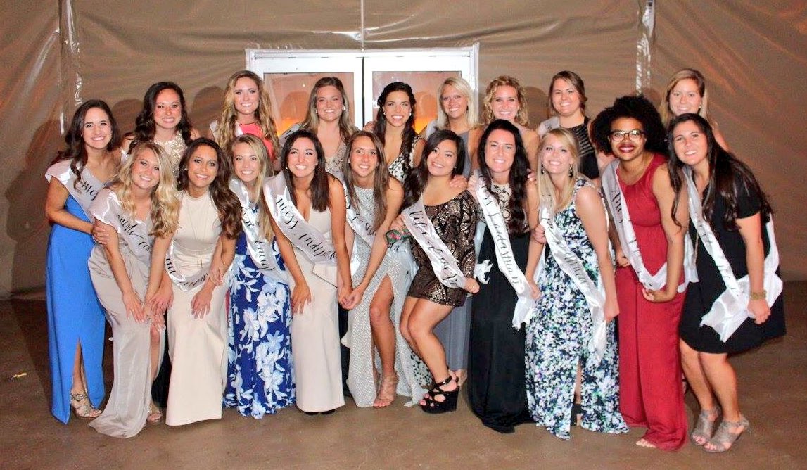phisigmalu's tweet photo. The seniors are so excited for the future of Phi Sigma, and the capable hands we're leaving this club in. (But 😭) https://t.co/X5CcCYcv7f