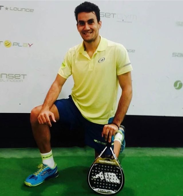allforpadel's tweet photo. @raulitomarcos dicha con @WilsonPadelES para zapatillas!! Mucha suerte a los dos #padel @WorldPadelTour https://t.co/ERwgQFx9o5