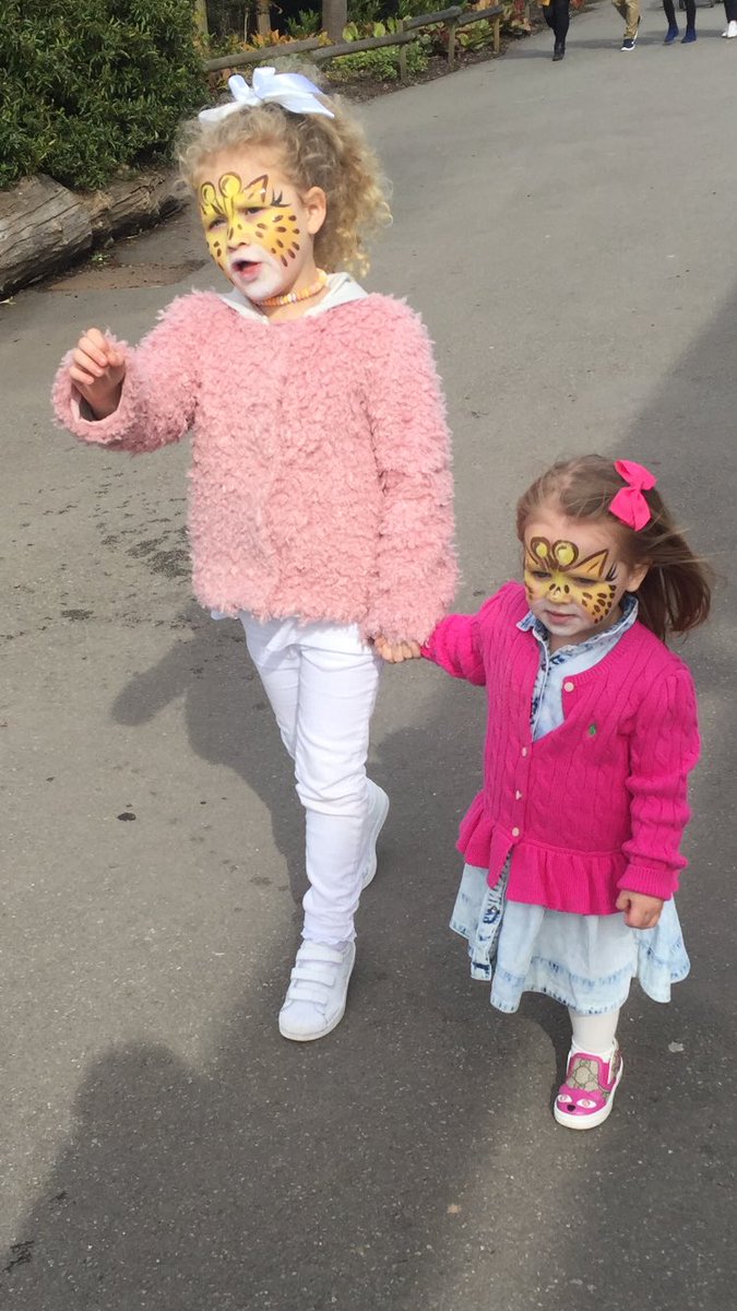Summer-Joules (@summerjoules13) on Twitter photo Day at the #zoo #friendship #modelfriends #majesticmodels #childmodels #facepainting #giraffe #funday <a href="/chesterzoo/">Chester Zoo</a> Day at the #zoo #friendship #modelfriends #majesticmodels #childmodels #facepainting #giraffe #funday <a href="/chesterzoo/">Chester Zoo</a>
