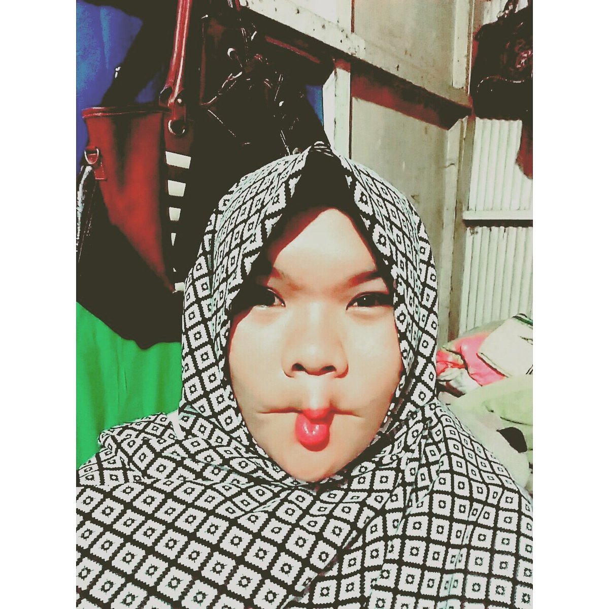 SherlynaKws's tweet photo. Assalamualaikum😇😇SelamatMalam☺☺ https://t.co/HXZC2iM2jK